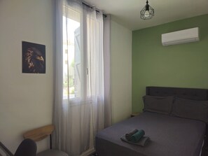 Room - Cosy room (Narbonne)