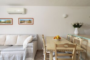 Apartemen, 2 kamar tidur | Tempat makan