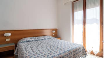 Standard-Doppel- oder -Zweibettzimmer