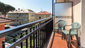 Dobbelt- eller tomannsrom – standard | Terrasse/patio