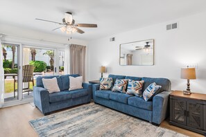 TV - ⭐Across from Beach | Beach View from Patio | 2 Pools | Maravilla 3108⭐ (Miramar Beach)