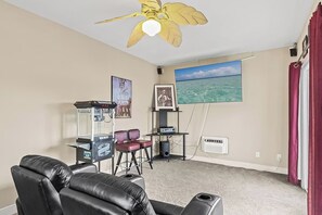 Interior - 🥥Private Pool | Walk to Beach | Pet Friendly | Coconut Breeze🏝️ (Panama City Beach)