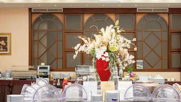 Petit déjeuner buffet