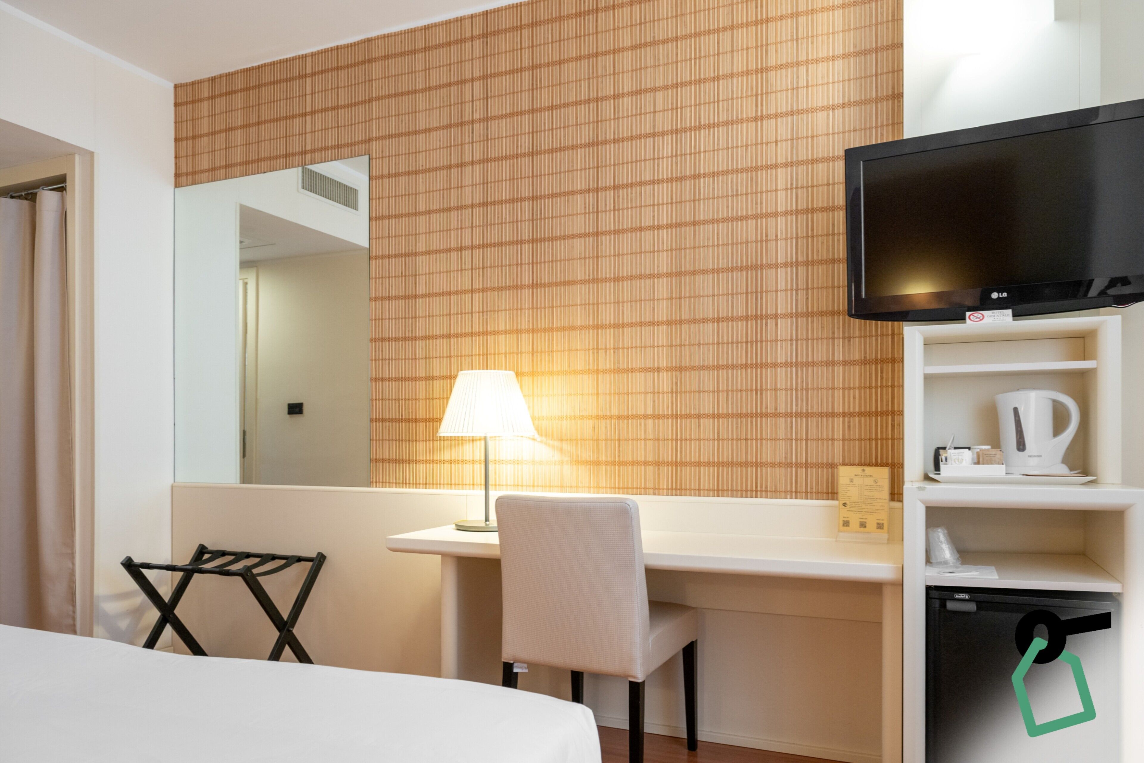 Habitación estándar con 1 cama doble o 2 individuales