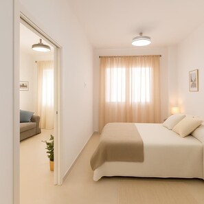 Room - Aroma D' Valencia III apartment in fabulous Malvarrosa Beach (València)