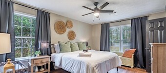 Dawg House 4BR Stay - Fenced Yard & Fast WiFi!