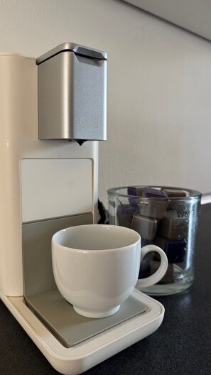 Kaffee und/oder Kaffeemaschine