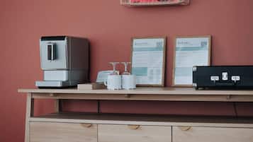 Familiekamer, uitzicht op wijngaard | Interieur