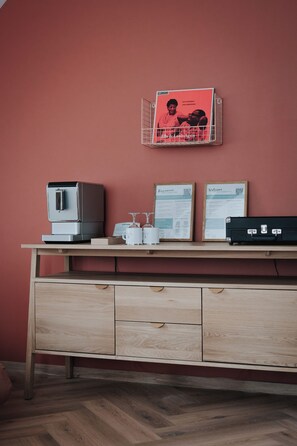 Habitación familiar, vistas al viñedo | Interior