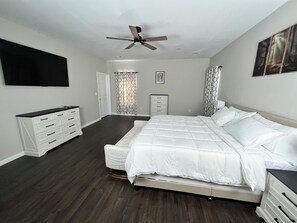 4 bedrooms, iron/ironing board, free WiFi, bed sheets - South Robins Retreat (Warner Robins)