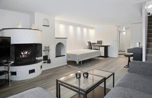 Shared Dormitory, 2 Bedrooms, Fireplace | Living room - Room-spacious 3BR Home Peaceful Neighb (Lier)