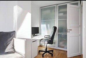 Dormitorio compartido, 2 habitaciones, chimenea | Interior