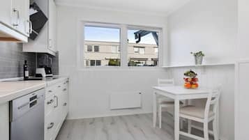 Shared Dormitory, 2 Bedrooms, Fireplace | Interior