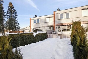 Shared Dormitory, 2 Bedrooms, Fireplace | Exterior - Room-spacious 3BR Home Peaceful Neighb (Lier)