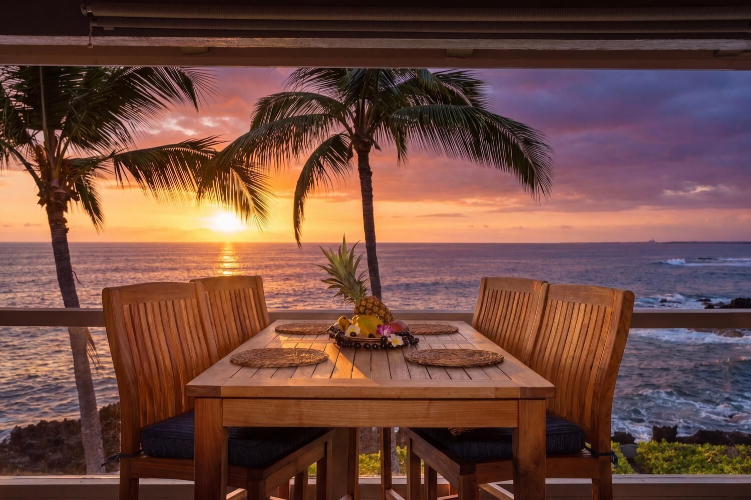 Apartamento, varias camas (KKSR#4303 Direct Oceanfront, Top Floo) | Restaurante al aire libre