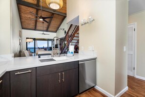 Condo, Multiple Beds (Keauhou Kona Surf & Racquet Club#4-30) | Interior - Keauhou Kona Surf & Racquet Club#4-303 (Kailua-Kona)