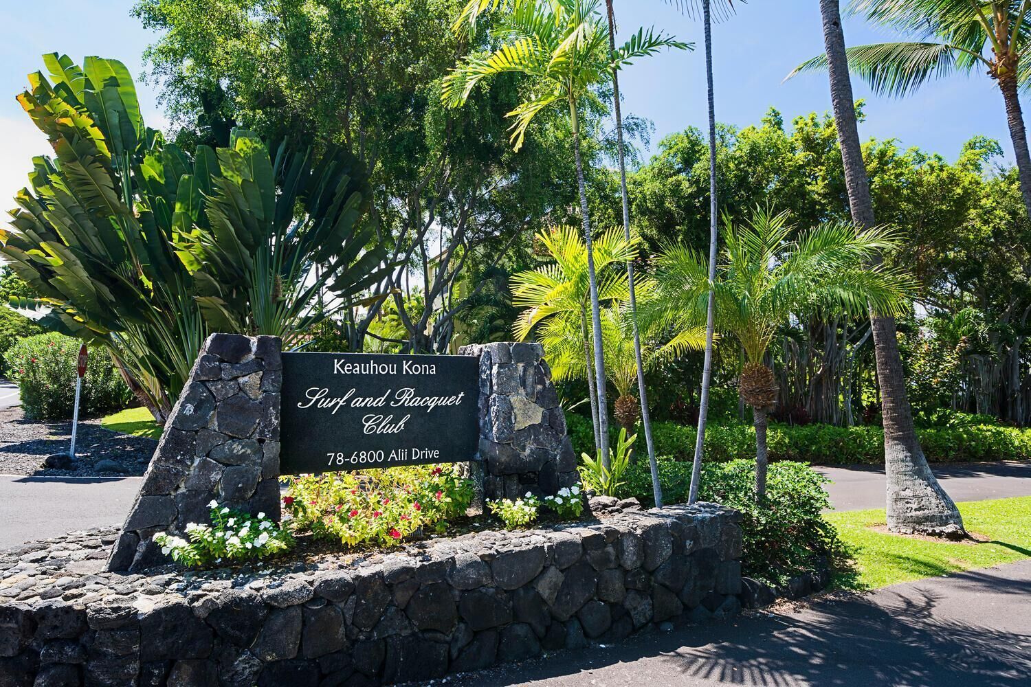 Condo, Multiple Beds (KKSR#4303 Direct Oceanfront, Top Floo) | Property grounds