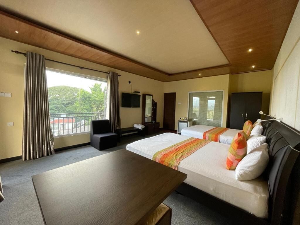 Chambre Quadruple Familiale, balcon, vue montagne