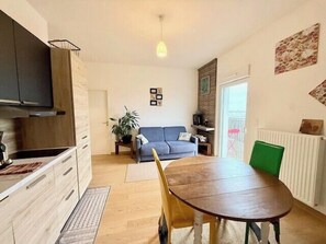 Living area - Beautiful 40 m² apartment with terrace in Lagord (Lagord)