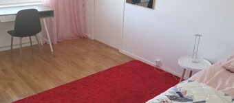 Room-cozy Guest Room in Green Uppsala -