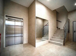Interior - Brand New Modern Retreat at Malvarrosa Beach (València)
