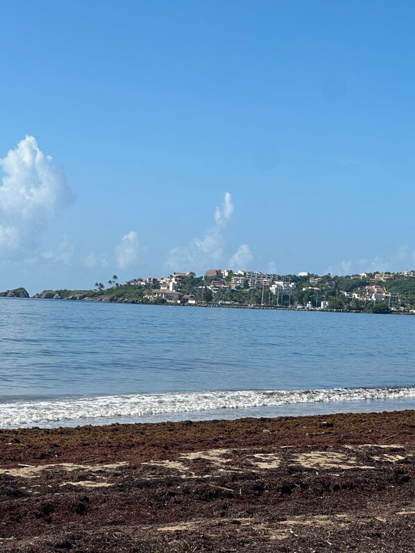 Room, 3 Bedrooms, Accessible, Balcony | Beach