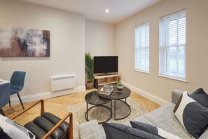 Offices - Host & Stay | Flat 2 @ Temperance House (Saltburn-By-The-Sea)
