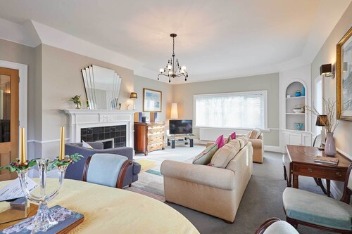 Host & Stay | Deepdale Apartment
