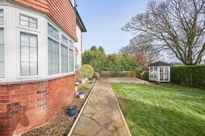 Terrace/patio - Host & Stay | Deepdale Apartment (Scarborough)