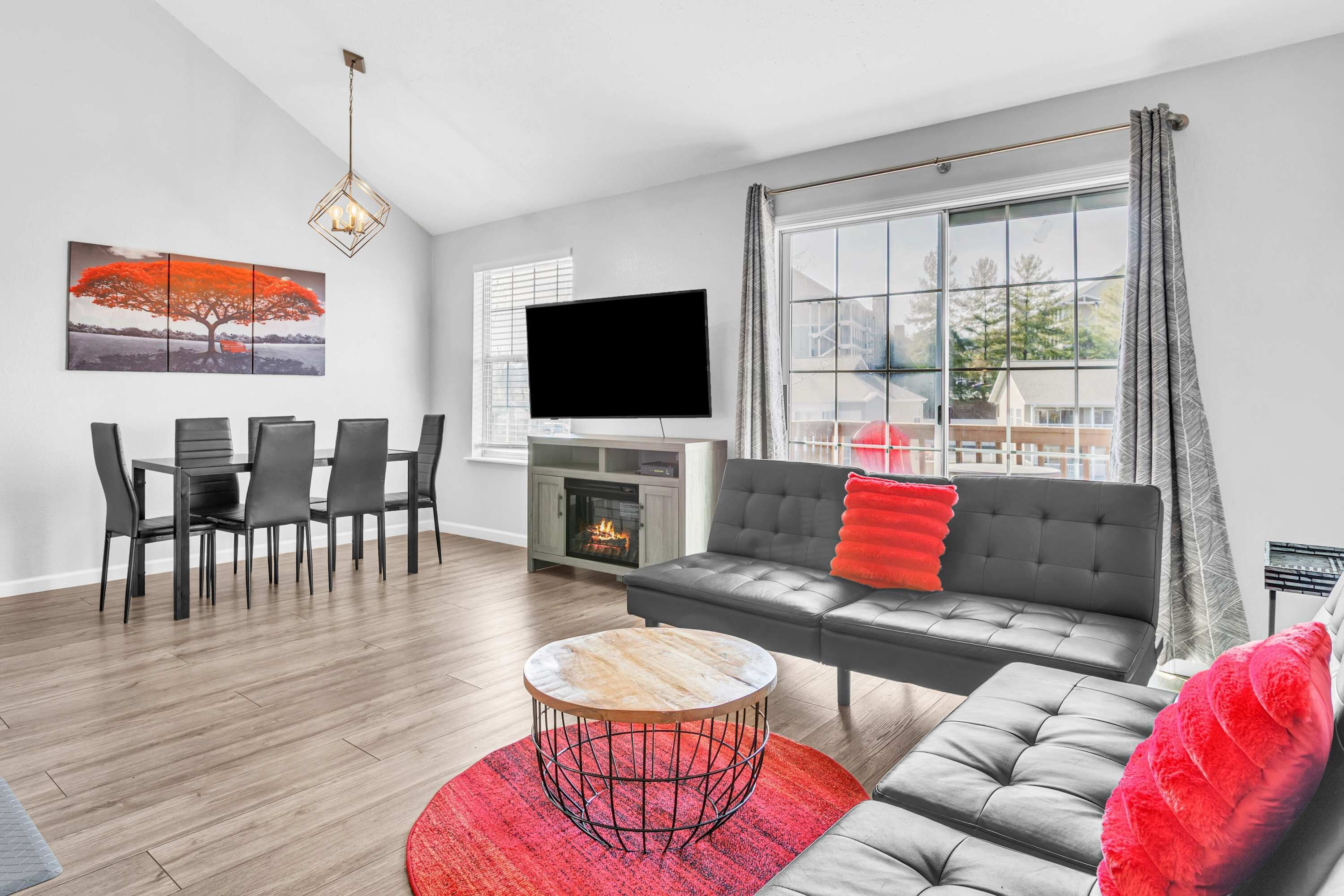 TV, fireplace, offices