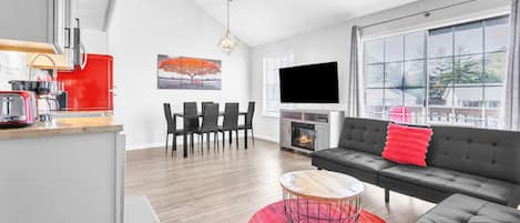 TV, fireplace, offices