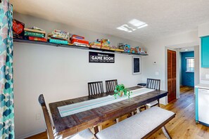 Interior - Ground Floor 2BR # POND VIEW # Games # Branson (Branson)