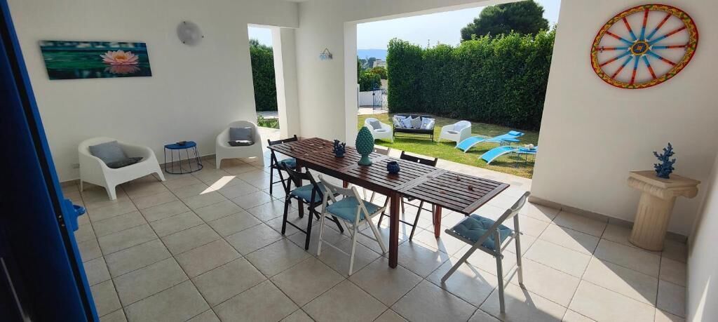 Luxury Villa, Patio, Pool View (Villa Ninfea - int. 4)