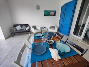 Luxury Villa, Patio, Pool View (Villa Ninfea - int. 4) | Desk, laptop workspace, bed sheets