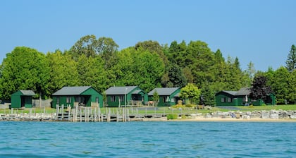 Hessel Bay Cabin 3: Lake Huron waterfront resort cabin sleeps 4. Boat slip available on site!