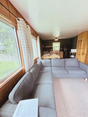 Smart TV - Hessel Bay Cabin #5:  Lake Huron waterfront cabin sleeps 4.  Boat slip available! (Hessel)