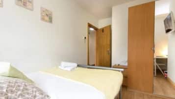 Standard Double Room | Free WiFi