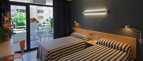 Standard Double or Twin Room, City View