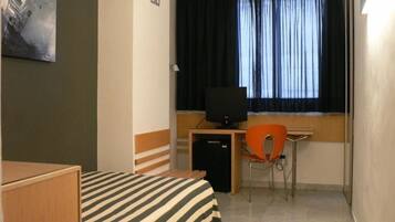 Standard-Einzelzimmer, Blick auf den Innenhof