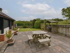 Outdoor dining - Long Linney (Bideford)
