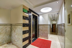 Interior - Hotel Byland inn  (Delhi)