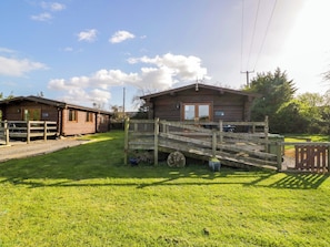 Exterior - Primrose Lodge (Evesham)