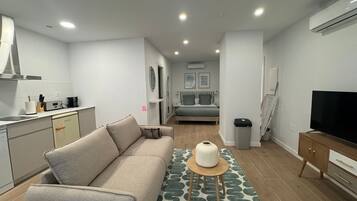 Studio | Living area | 32-inch Smart TV with digital channels