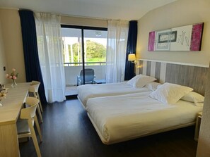 Room - Hotel La Palma de Llanes by gaiarooms (Llanes)