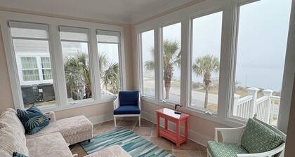 Oceanfront, Private Pool, Sleeps 16, Pet Friendly