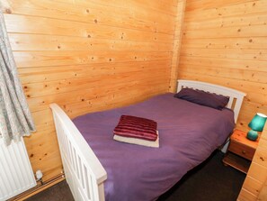3 bedrooms, individually decorated, individually furnished, free WiFi - Oak Lodge (Evesham)