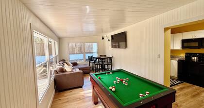 Charming Citrus 3BR/2BA house-steps to Downtown Inverness Entertainment Dining