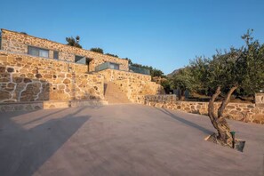 Property grounds - Liastera Luxury Apartments & studios (Phalasarna)