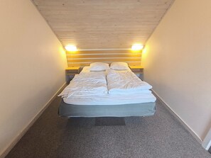 Comfort Apartment, Multiple Beds, Kitchen, Garden View