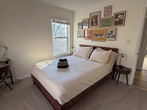 Iron/ironing board, travel crib, WiFi, bed sheets